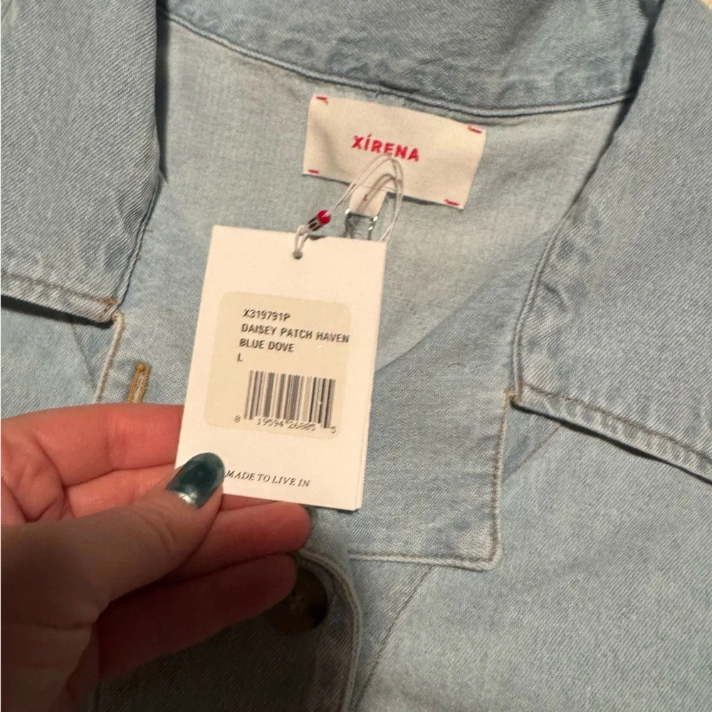 New Xirena Daisy Patch Haven Shacket in Blue Dove Large - Picture 4 of 5